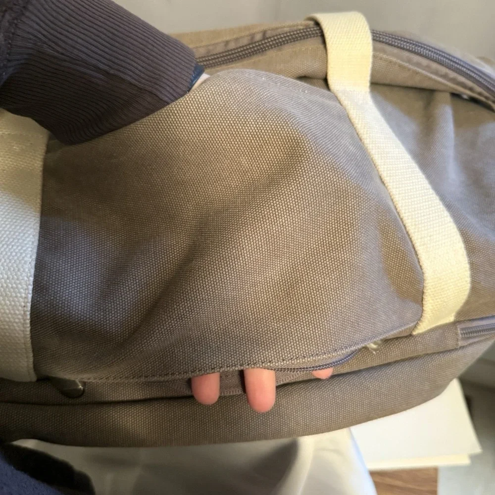 Lo & Sons Canvas Gray Zipper Travel Duffle Bag W/Shoes Compartment Weekender